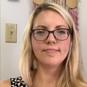 Meet your Posher, Candice